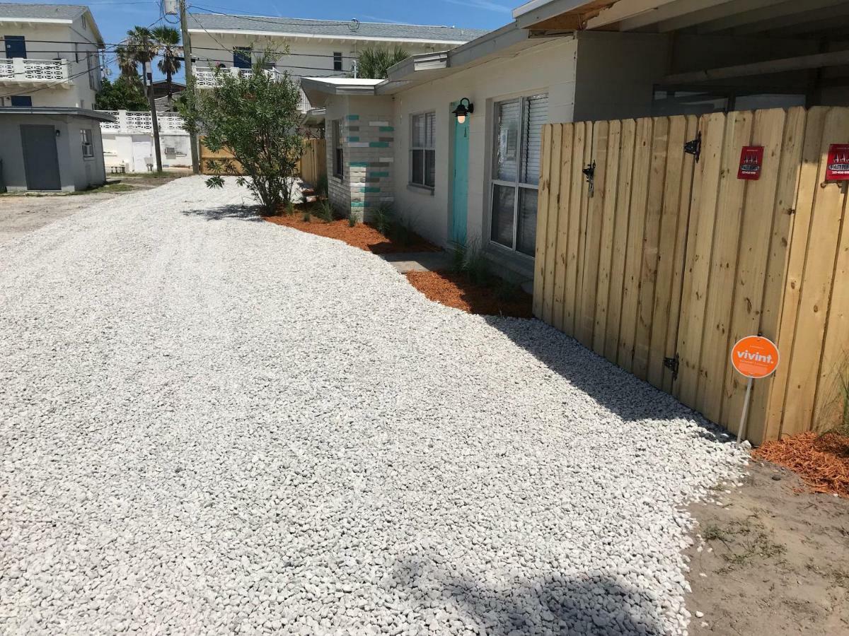 Salty Serenity Duplex Cocoa Beach Bagian luar foto