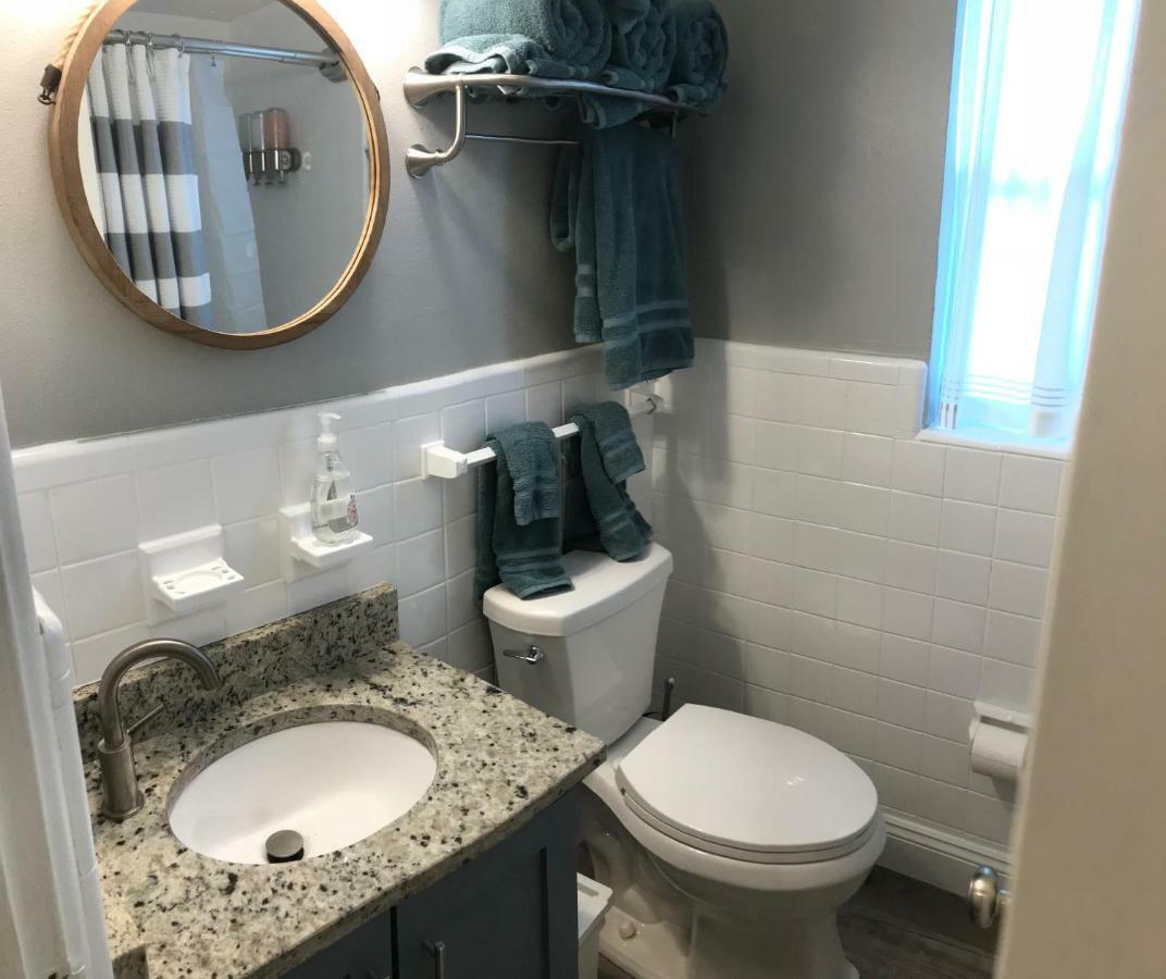 Salty Serenity Duplex Cocoa Beach Bagian luar foto